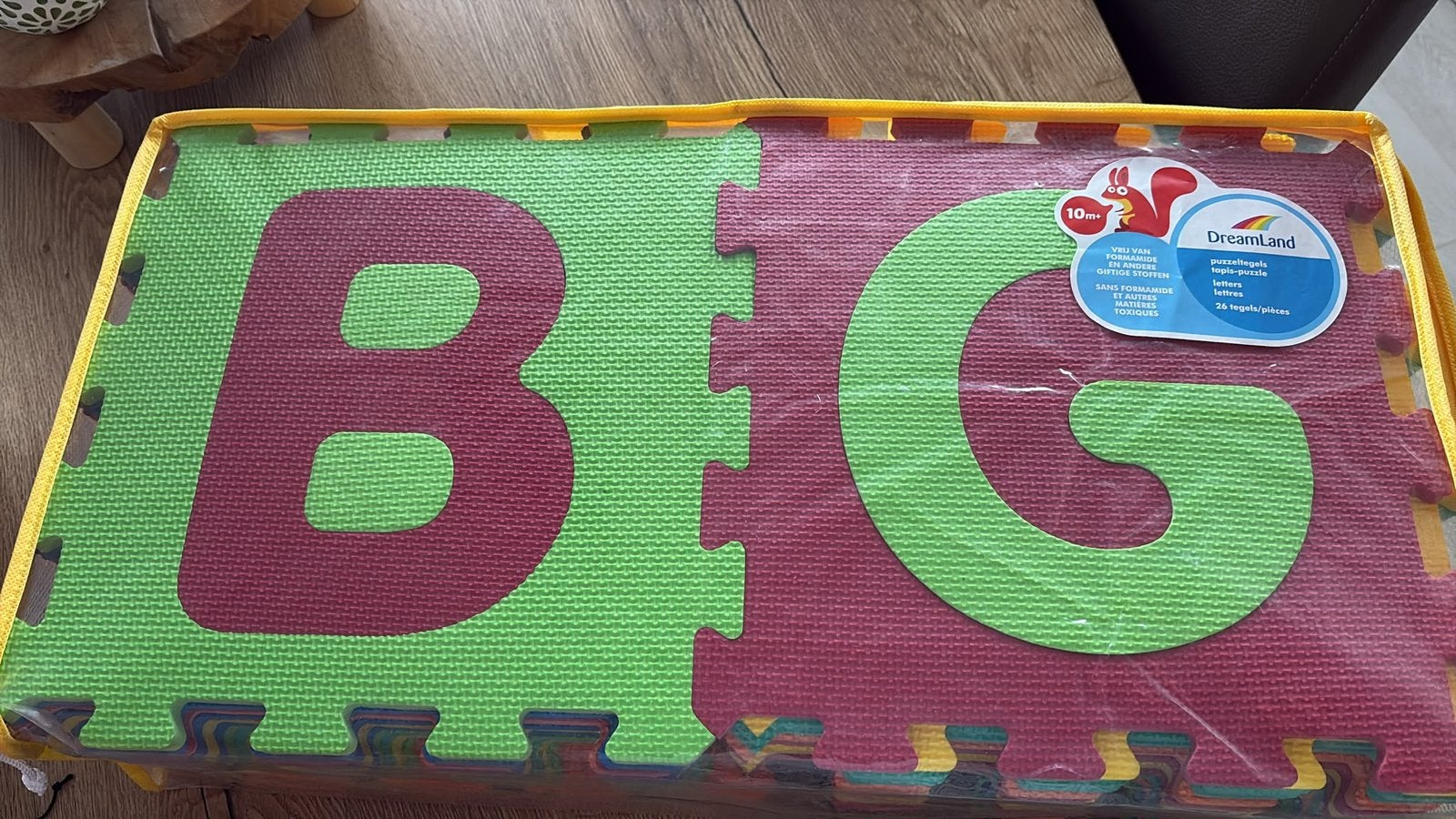 Vloerpuzzel, Ophalen, Zo goed als nieuw