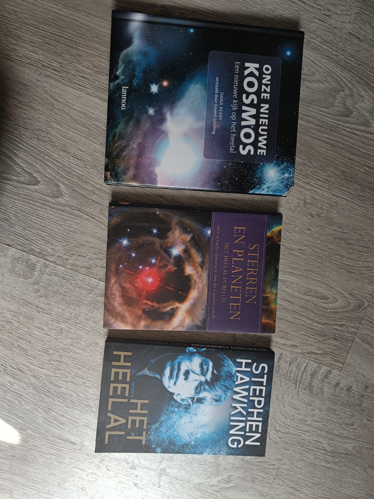 Boeken over de ruimte, Boeken, Ophalen
