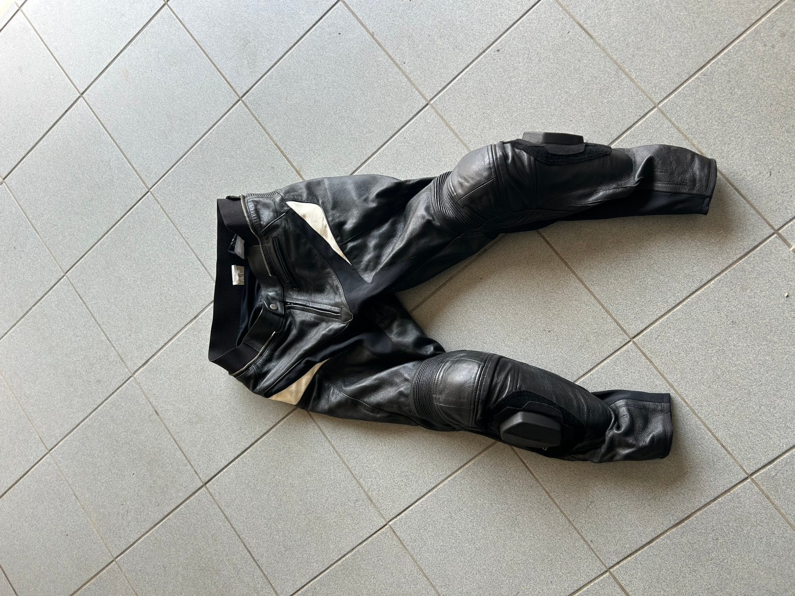 BMW Motorrad leren motorbroek – maat 50, Motoren, Kleding | Motorkleding, Ophalen