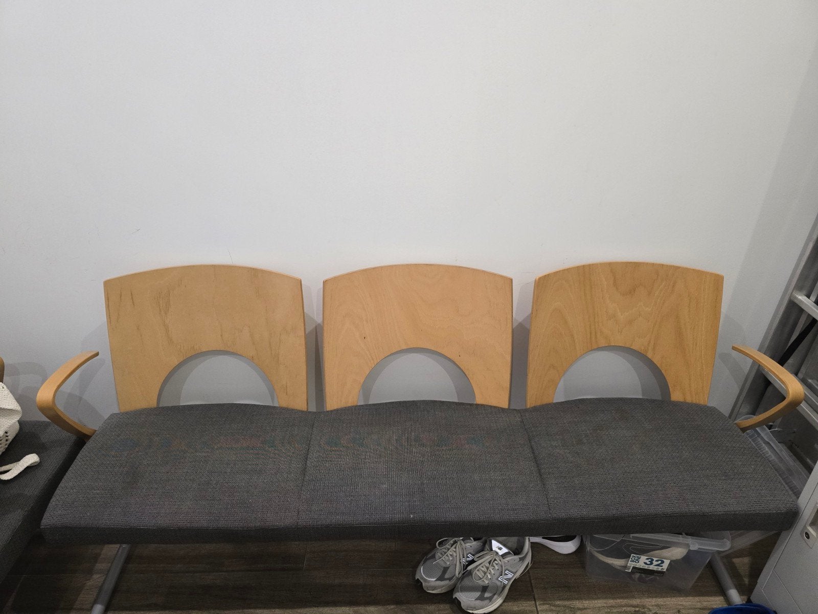 meubles salle d'attente gratuit, Maison & Meubles, Chaises, Enlèvement