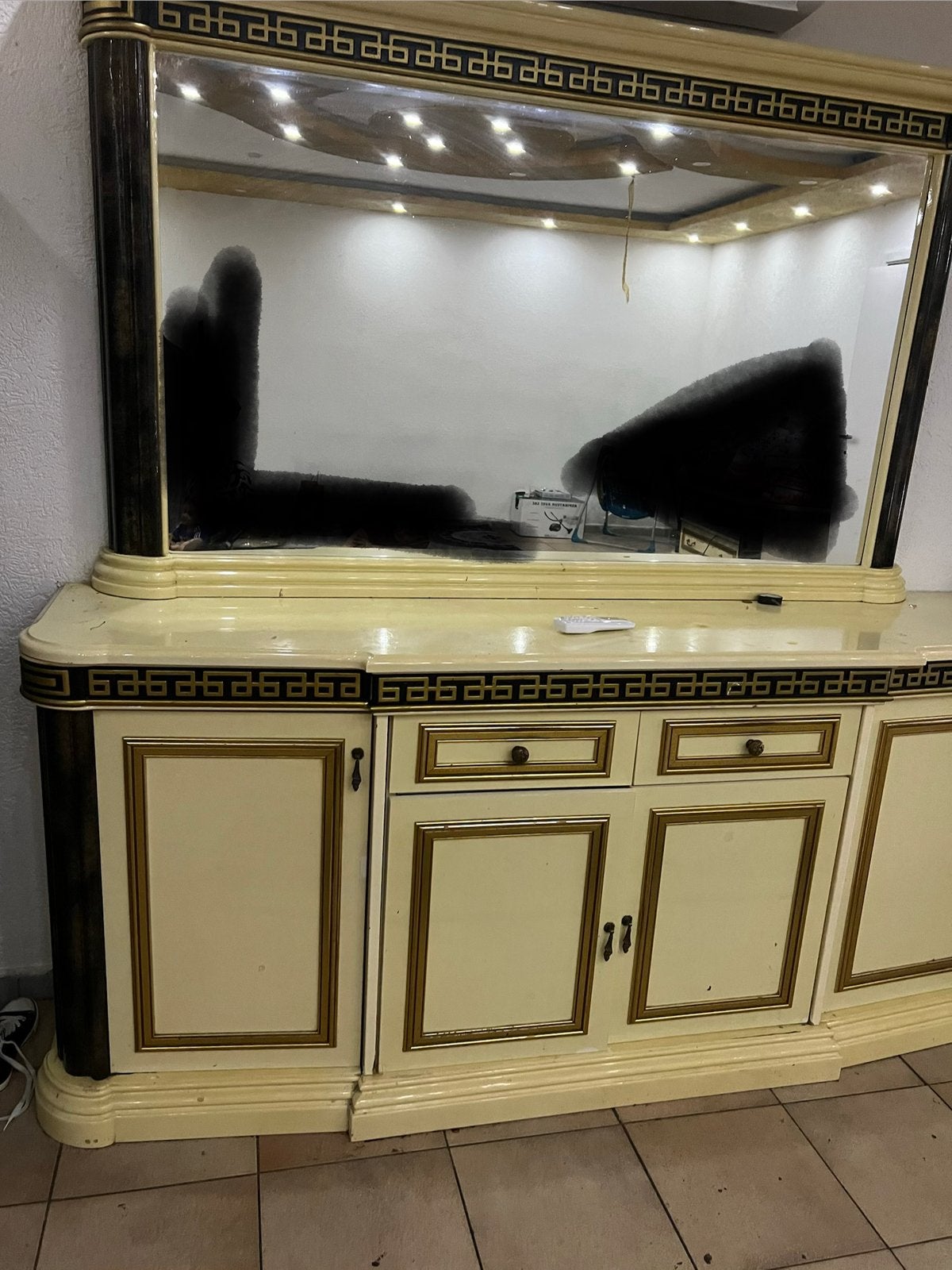 Armoire de salon, Enlèvement, Comme neuf