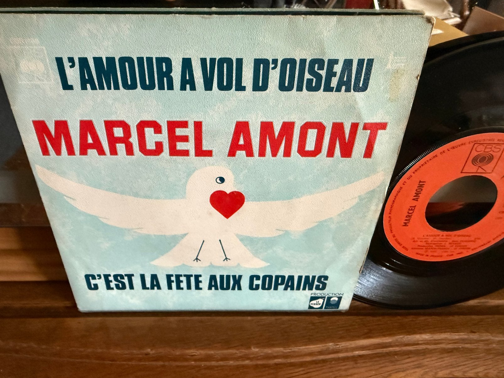 L'amour à vol d'oiseau - C'est la faites aux copain, Pressage original, Enlèvement ou Envoi, 7 inch, Comme neuf
