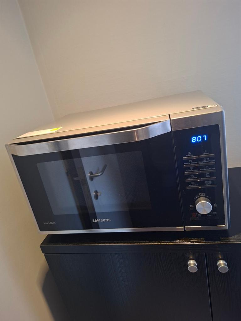 Samsung microgolf combi oven, Electroménager, Fours, Enlèvement, Air chaud, Four, Plaque tournante