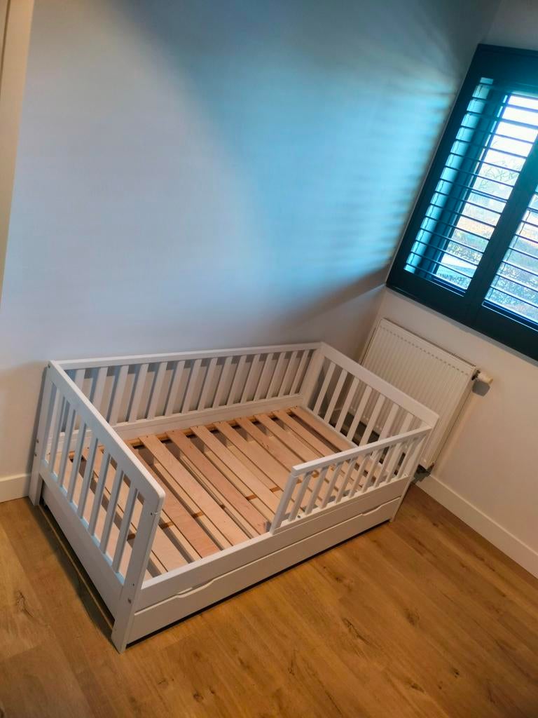 Peuterbed 'Plume' Petite Amelie, Ophalen, 70 tot 85 cm, 140 tot 160 cm, Zo goed als nieuw