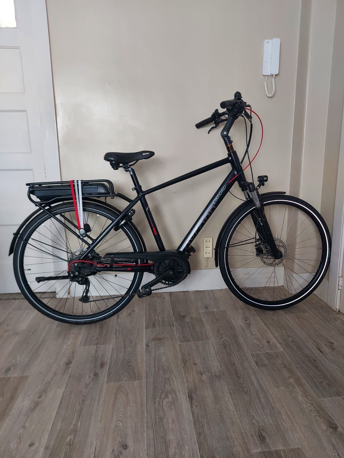 Elektrische fiets oxford maat50 28inch, Fietsen en Brommers, Ophalen, Zo goed als nieuw