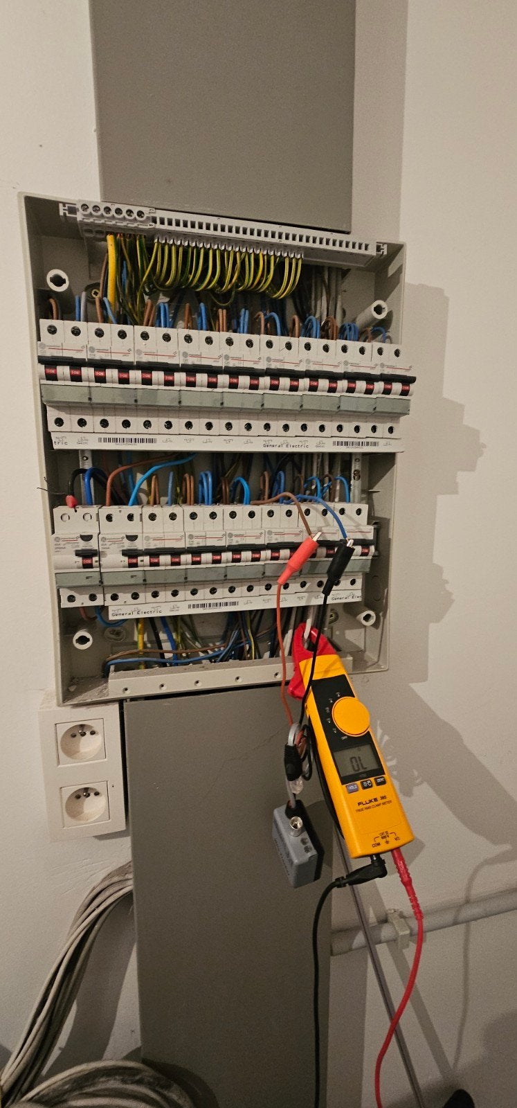 ÉLECTRICIEN AGRÉÉ – DÉPANNAGE & MISE EN CONFORMITÉ RGIE
