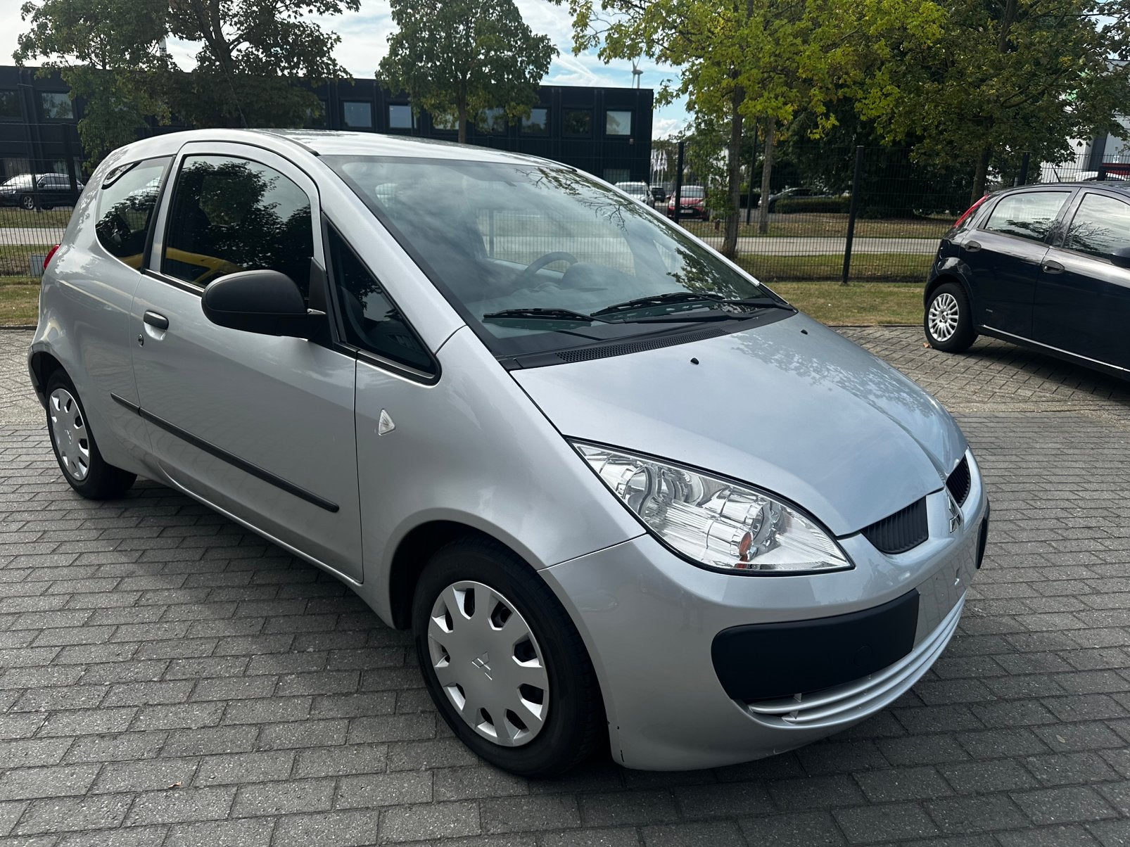Mitsubishi colt, Autos, 1124 cm³, Argent ou Gris, Achat, Entreprise