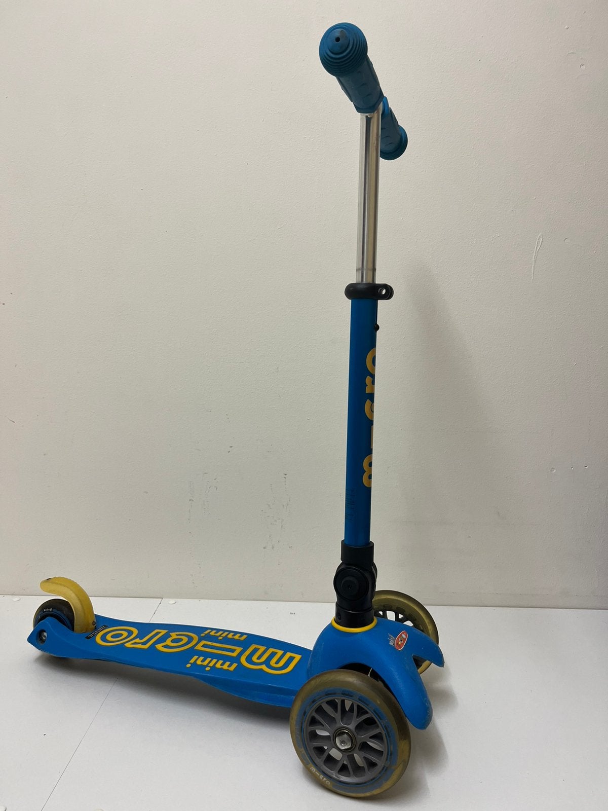 Micro kiinderenstep, model mini 2-6 jaar, Ophalen, Gebruikt, Loopvoertuig
