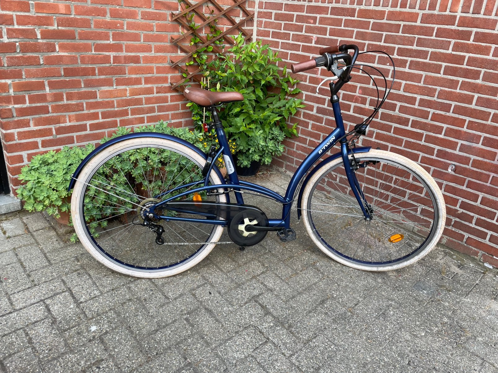 Damesfiets te koop, Fietsen en Brommers, Fietsen | Cruisers en Lowriders, Ophalen, Zo goed als nieuw, Velgrem, Dames