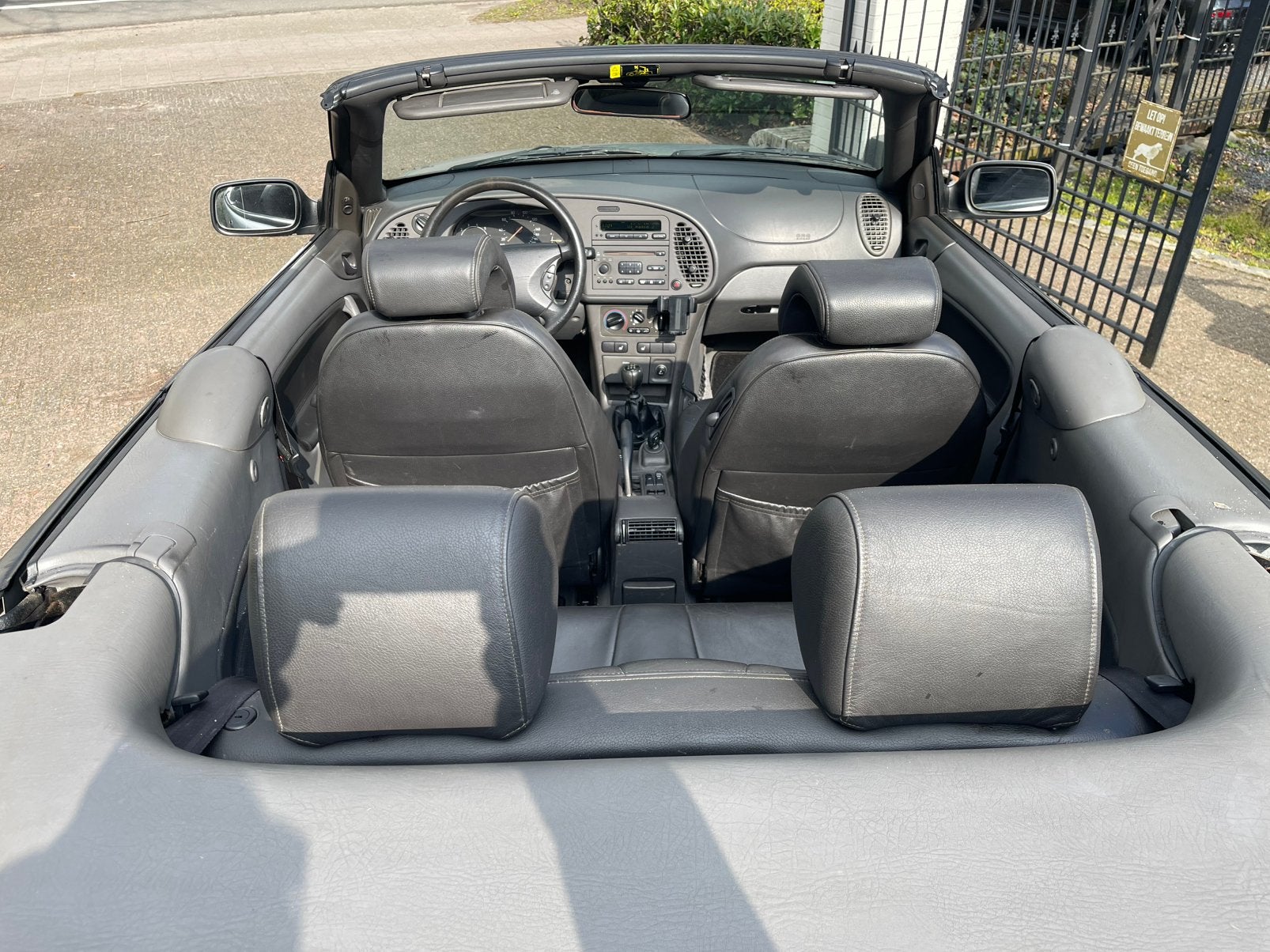 9-3 2.0i Cabrio Leder/Airco!!!!!!, Auto's, Saab, Voorwielaandrijving, 4 zetels, 4 cilinders, Cabriolet