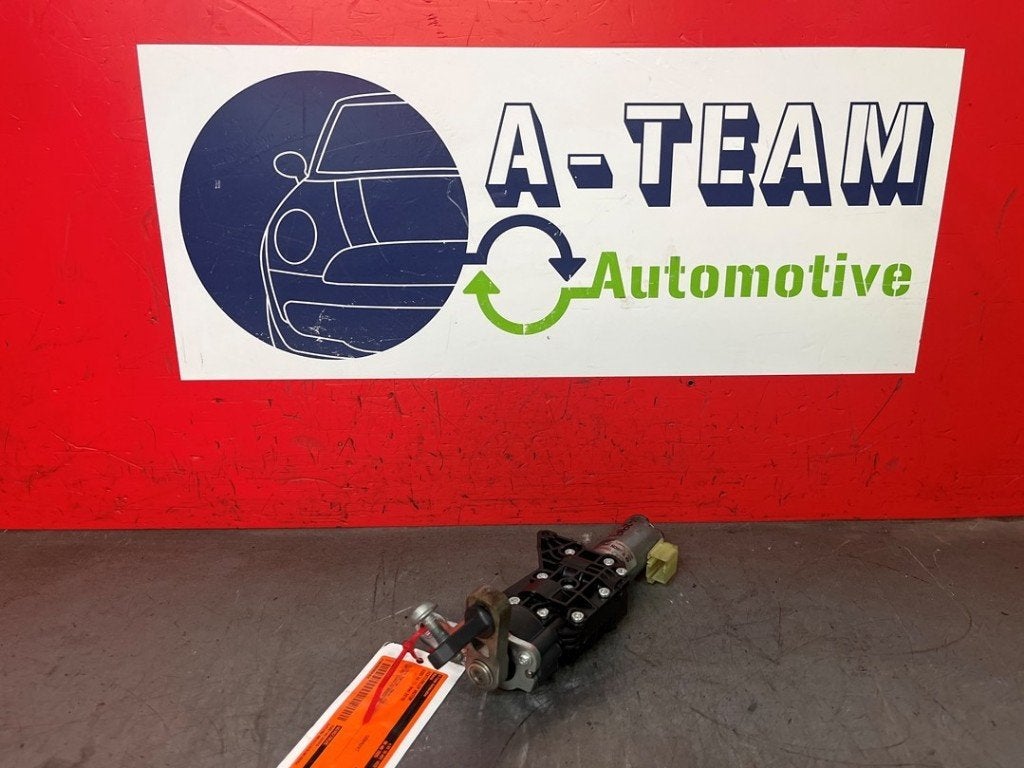 MOTEUR DE HAYON Audi A6 Avant (C7) (01-2011/09-2018), Robert Bosch AG, Haillon arrière, Audi, Utilisé