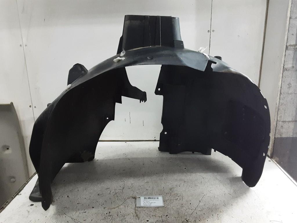 PARE BOUE AVANT DROIT Berlingo Multispace (9817398480), Citroën, Garde-boue, Mevr. I. Hauben, Utilisé