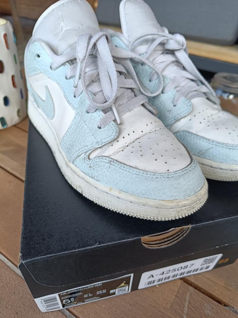 Air Jordan 1 Low Nike maat 38, Ophalen of Verzenden, Zo goed als nieuw