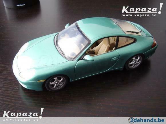 UT-MODELS - PORSCHE - 911 996 CARRERA COUPE 2004, Enlèvement ou Envoi, Utilisé, Voiture