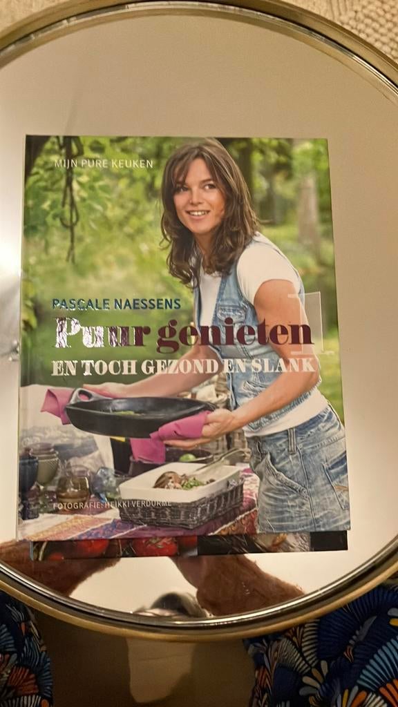 PUUR GENIETEN PASCALE NAESSENS, Boeken, Ophalen, Zo goed als nieuw