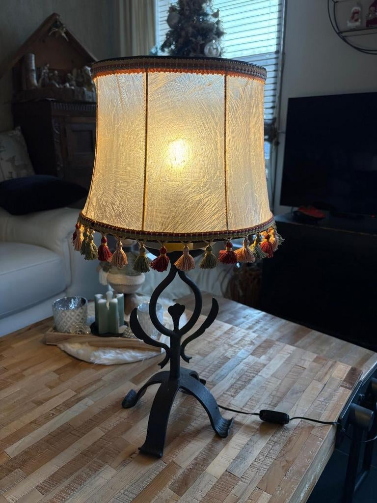 Rustieke Lamp voor kast of bureaumeubel of tafel, Enlèvement
