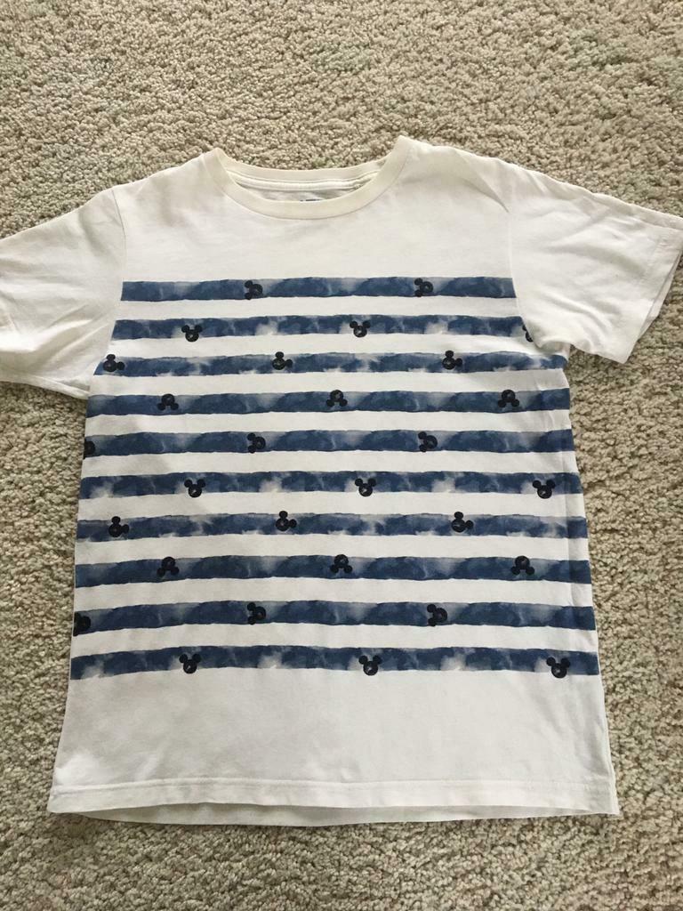 T-shirt Disney 11/12 jaar, Gebruikt, Jongen of Meisje, Ophalen of Verzenden, Uniqlo