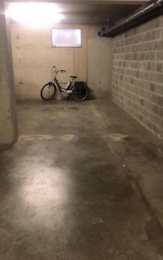 Autostaanplaats te huur