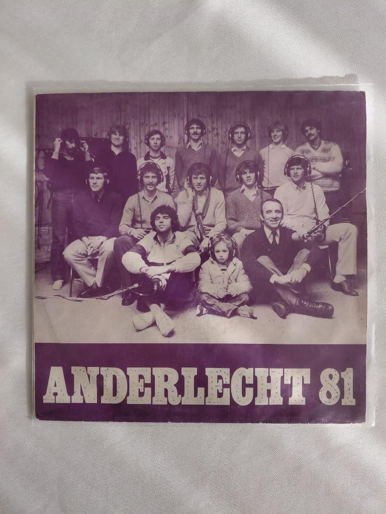 Singels 3€ het stuk / Anderlecht 81, Enlèvement ou Envoi, Comme neuf, Single