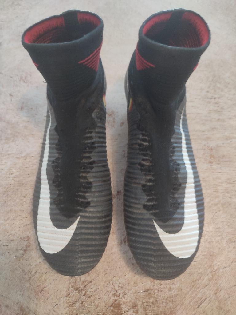 Nike Superfly voetbalschoenen met sok maat 42, ijzeren noppe, Ophalen of Verzenden, Zo goed als nieuw, Schoenen