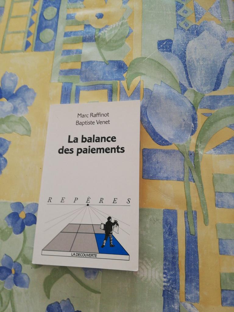 M. Raffinot. B. Venet. La balance des paiements., Ophalen of Verzenden
