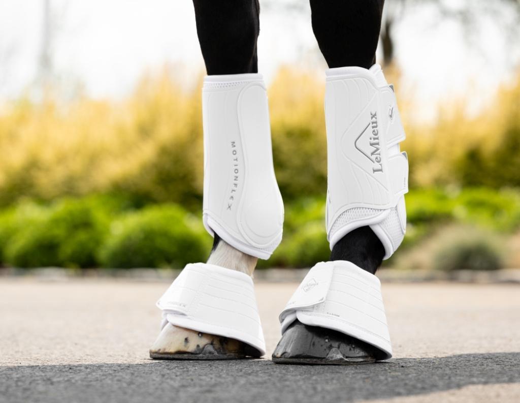 LeMieux Motionflex Dressage Boot Wit M + L GRATIS VERZENDING, Enlèvement ou Envoi, Neuf, Équitation