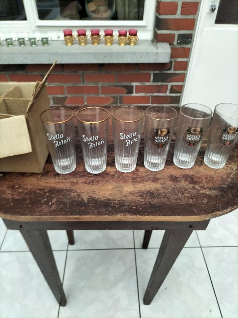 6 Stella Artois glazen in orginele doos, Verzamelen, Glas en Drinkglazen, Ophalen of Verzenden