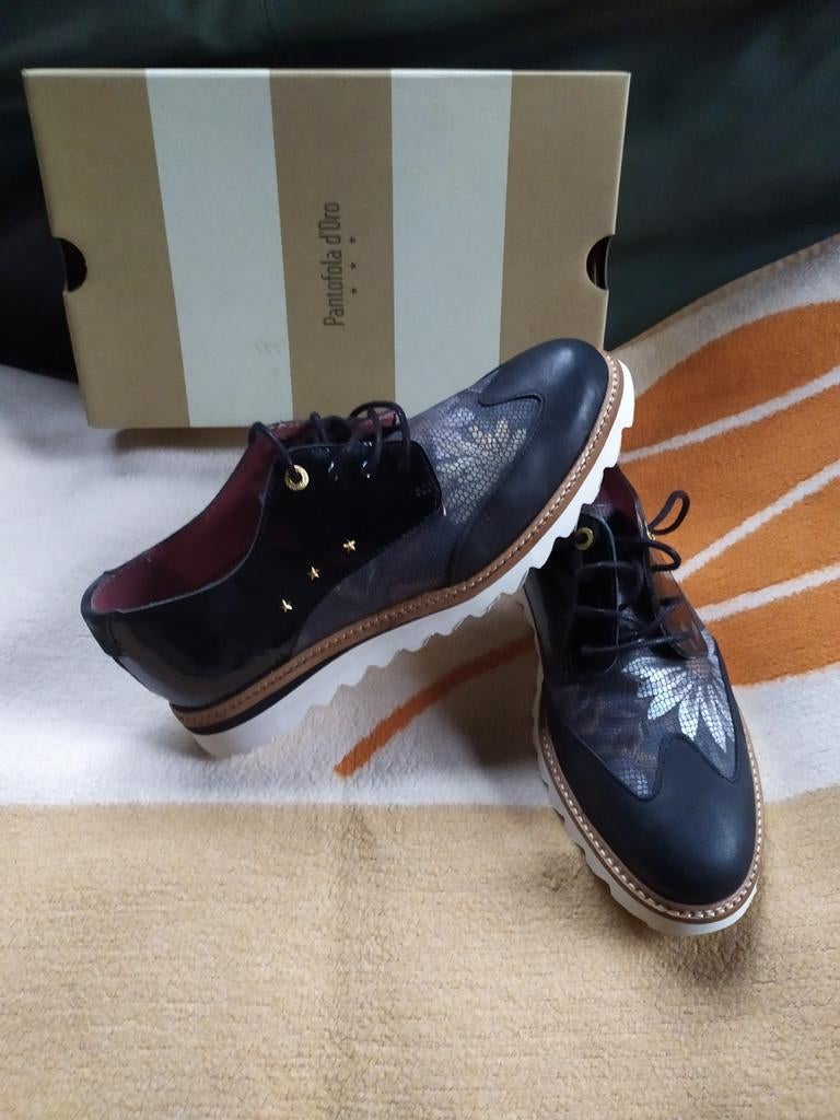 Speciale schoenen "Pantofola d'Oro 40" met witte zool, Ophalen of Verzenden, Bruin