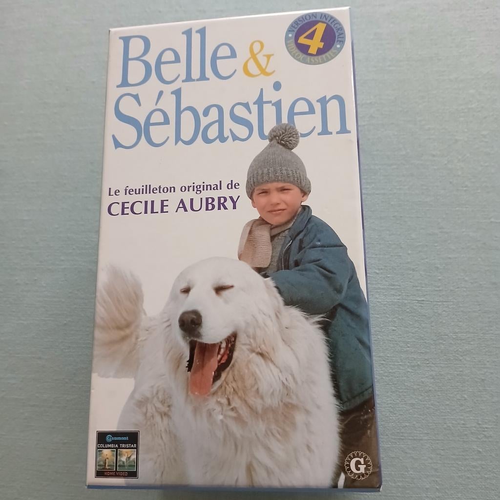 coffret Belle et Sébastien, CD & DVD, Enlèvement, Comme neuf