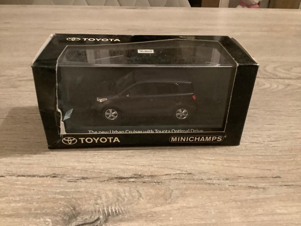 Miniatuur auto Toyota Urban cruister optimal drive (Nieuw), Hobby en Vrije tijd, Modelauto's | 1:43, Ophalen of Verzenden, Nieuw