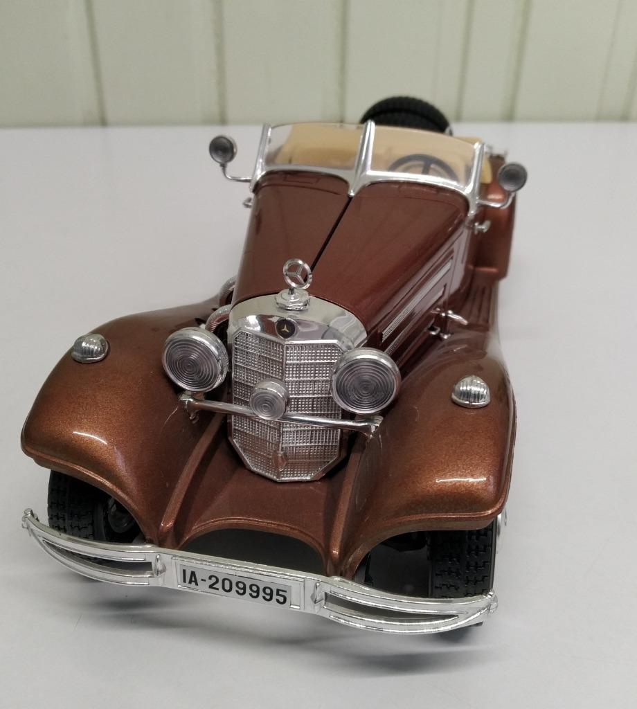 Mercedes-Benz 500K Roadster 1936  1/20 Burago, Enlèvement ou Envoi, Comme neuf, Voiture, Burago