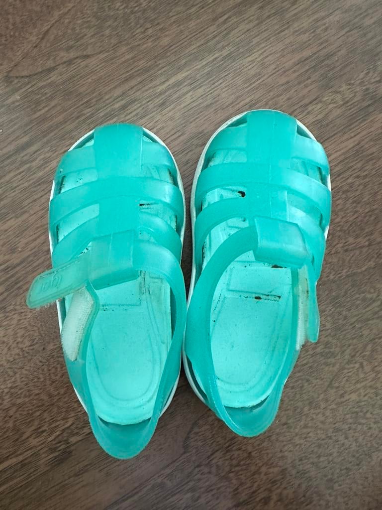 Watersandalen igor maat 22, Kinderen en Baby's, Ophalen, Jongen of Meisje, Overige maten, Zwemschoenen