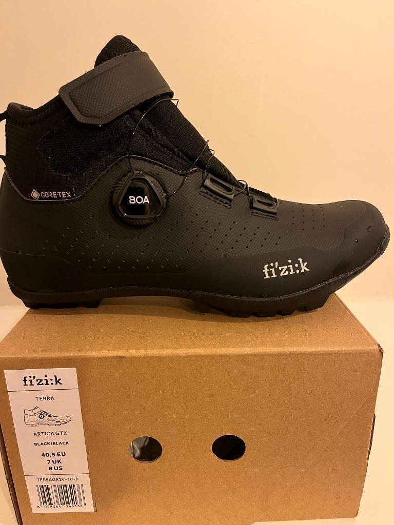 MTB fietsschoenen  FIZIK TERRA ARTICA GTX zwart, Ophalen of Verzenden, Zo goed als nieuw, Schoenen