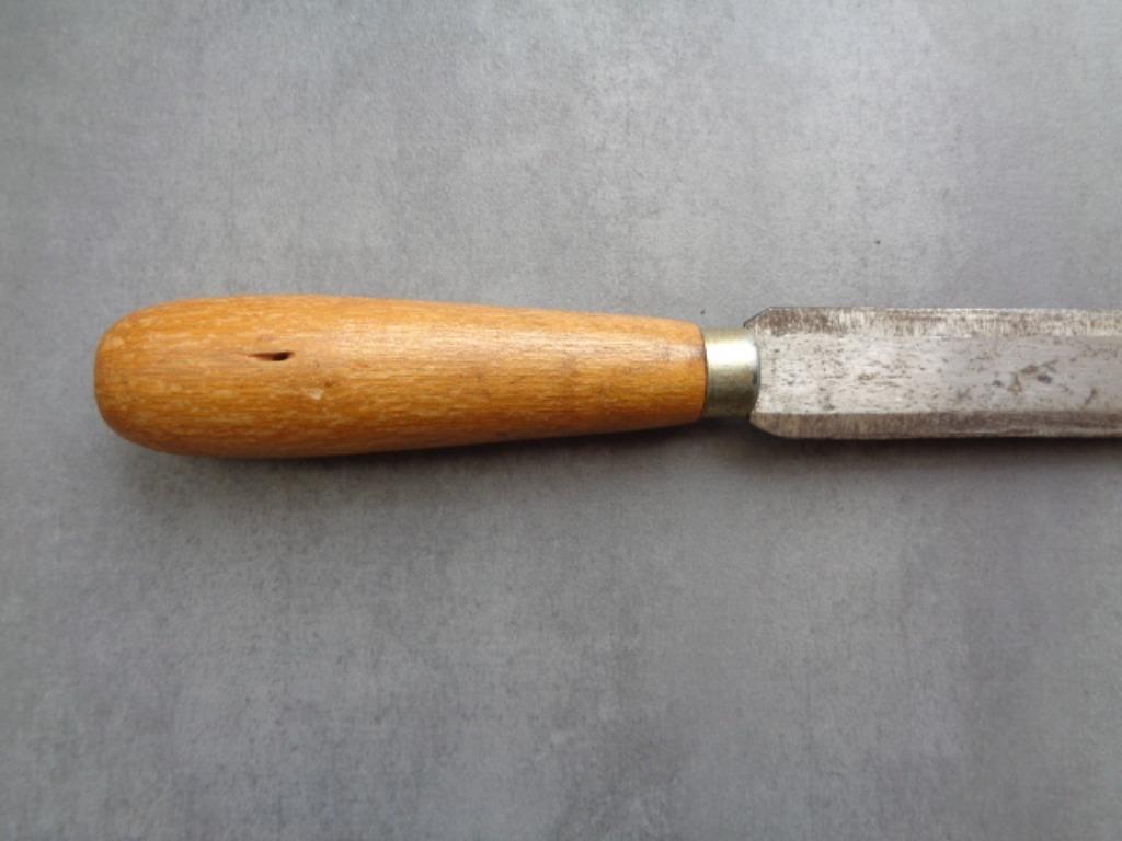 Mij onbekend mes / gebruiksvoorwerp , lengte 42,5 cm., Ophalen of Verzenden, Overige soorten, Mes of Dolk