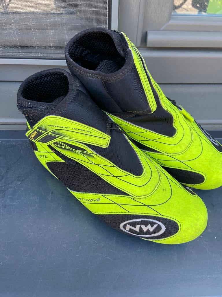 North Wave MT-bike maat 43/44, Enlèvement, Comme neuf