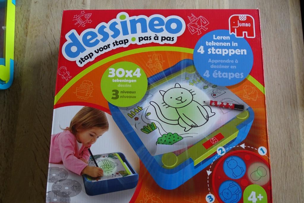 Dessineo tekentafel met 30 tekensjablonen prima staat!, Kinderen en Baby's, Speelgoed | Educatief en Creatief, Ophalen of Verzenden