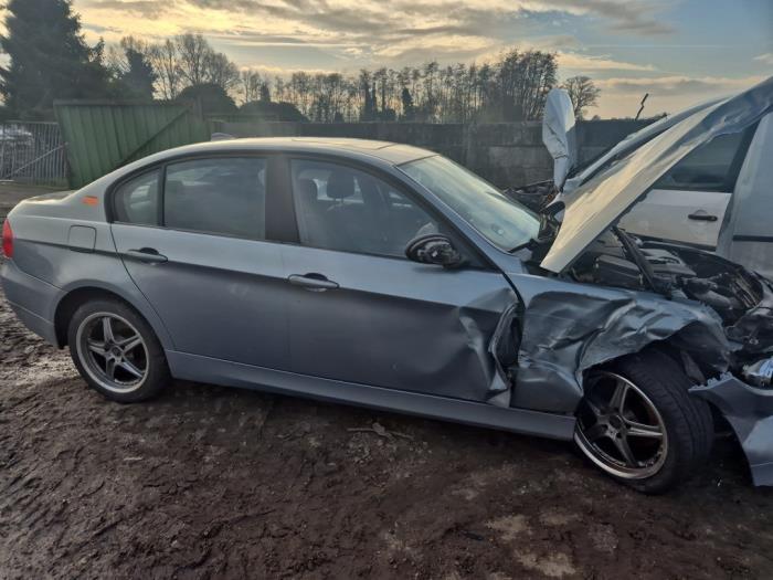 Portier 4Deurs rechts-achter van een BMW 3-Serie (A34), Gebruikt, -, Deur, -