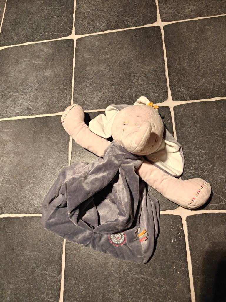 Noukie olifant pyjama houder, Ophalen, Zo goed als nieuw