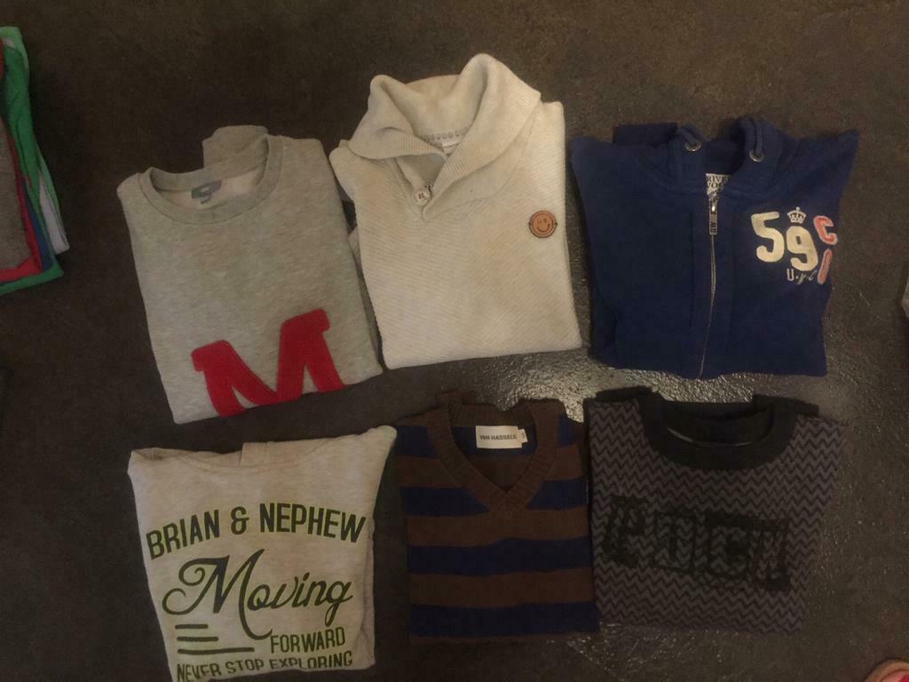 Trui jongen maat 140, Garçon, Van Hassels, Enlèvement ou Envoi, Pull ou Veste