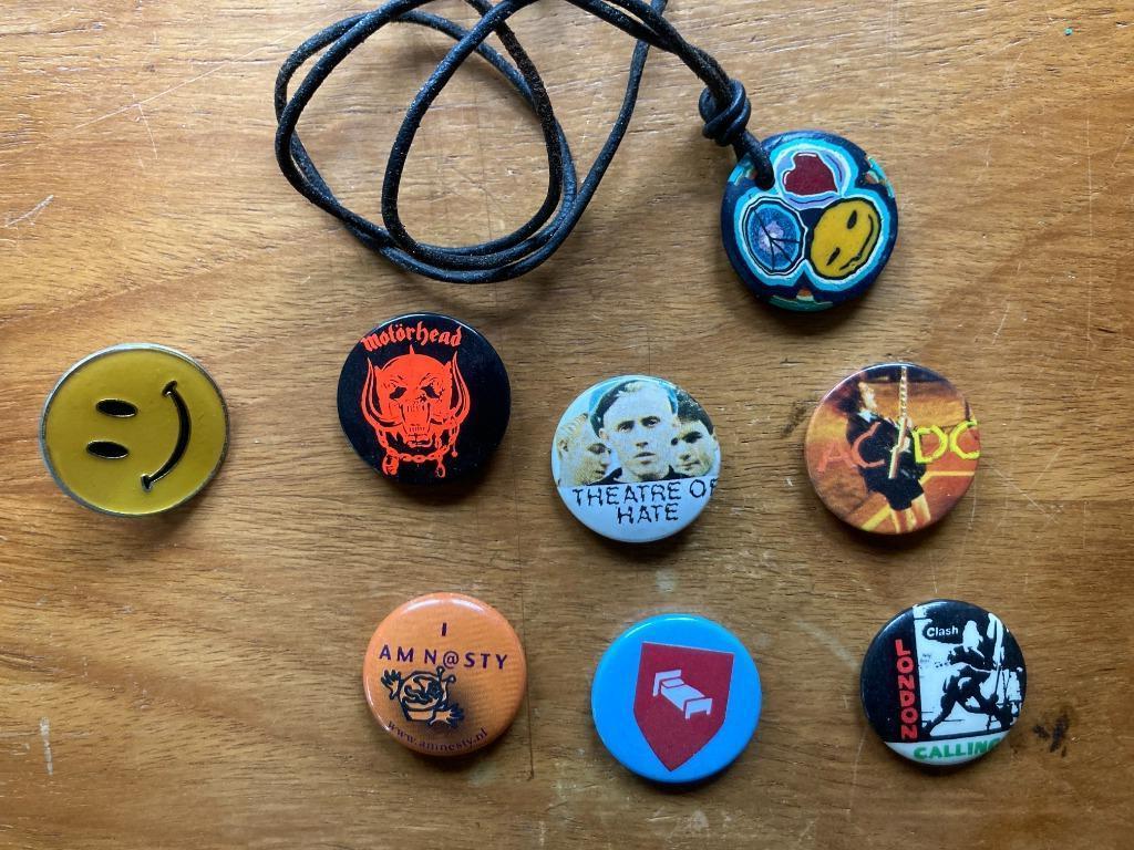 Mini boutons des années 80 pins groupes pop musique pop musi, Enlèvement ou Envoi, Comme neuf, Autres sujets/thèmes, Bouton