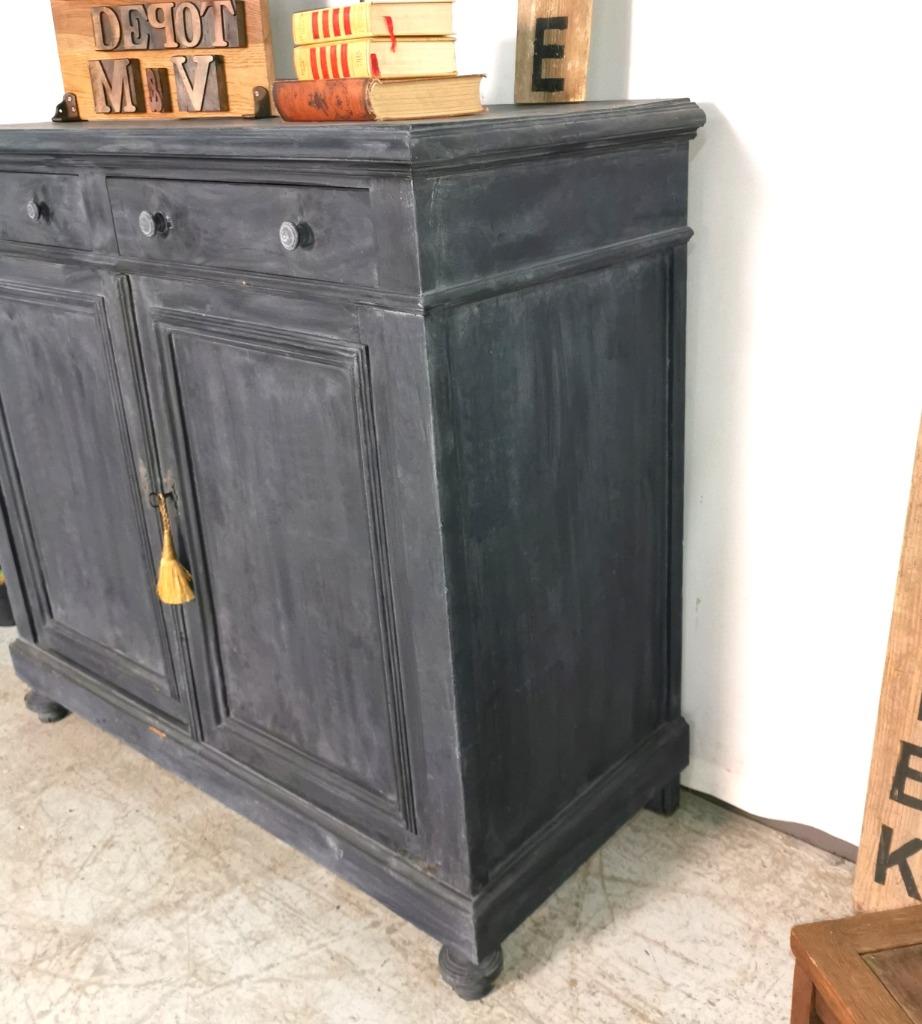 Grande armoire de fermier ancienne robuste patinée noire L 1, Enlèvement