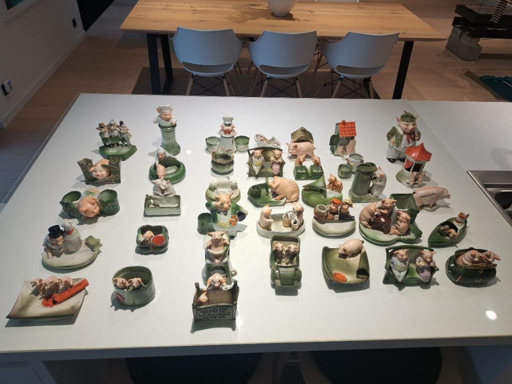 Figurines de porc en porcelaine, Enlèvement ou Envoi