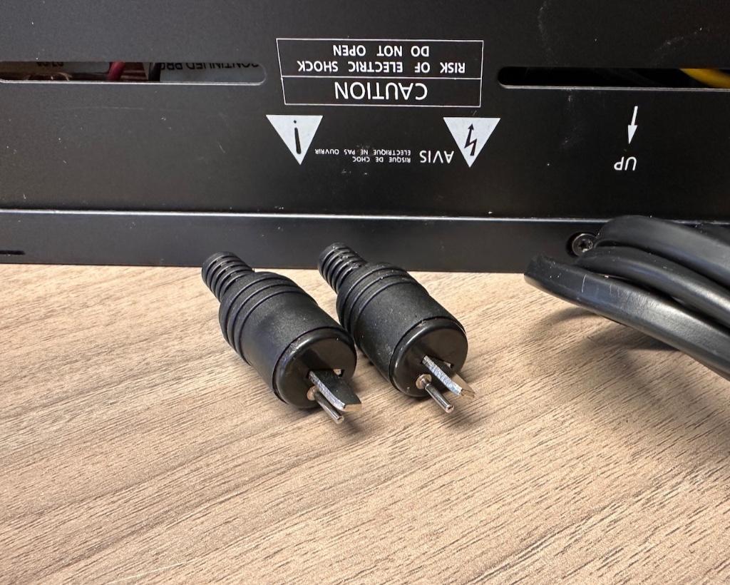 Bang & Olufsen Beolink Passive versterker T1656 - B&O, Audio, Tv en Foto, Info@bang-olufsen.dk, Zo goed als nieuw, 60 tot 120 watt