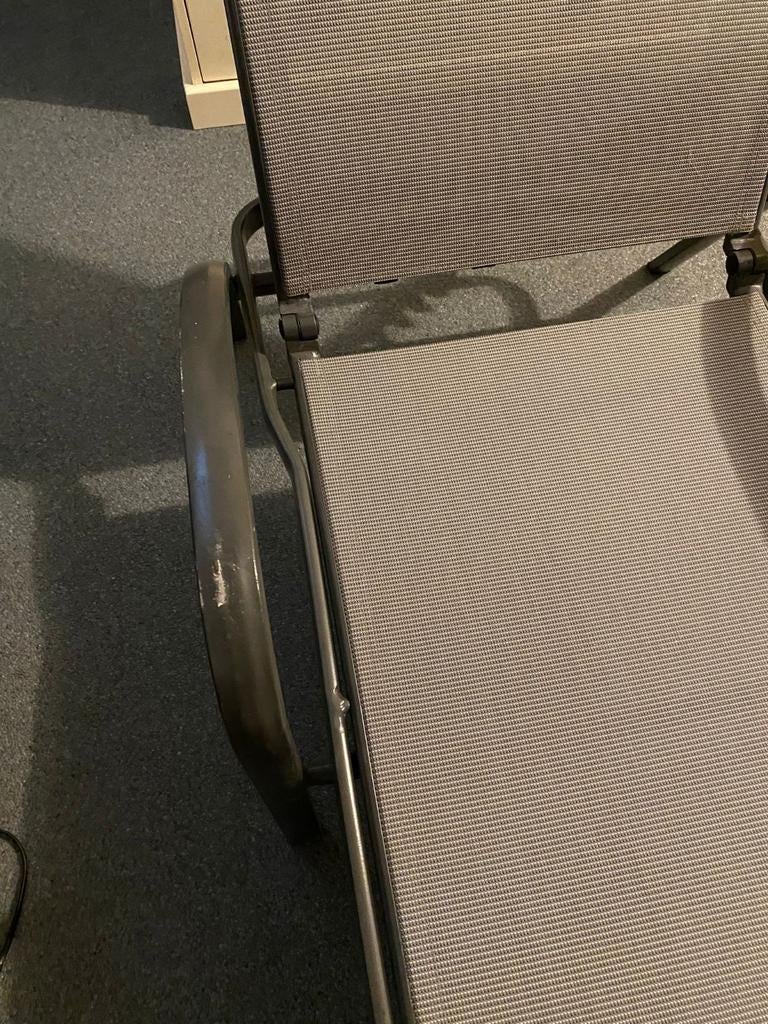 Ligzetel verstelbaar met kussen., Tuin en Terras, Ophalen, Zo goed als nieuw, Verstelbaar