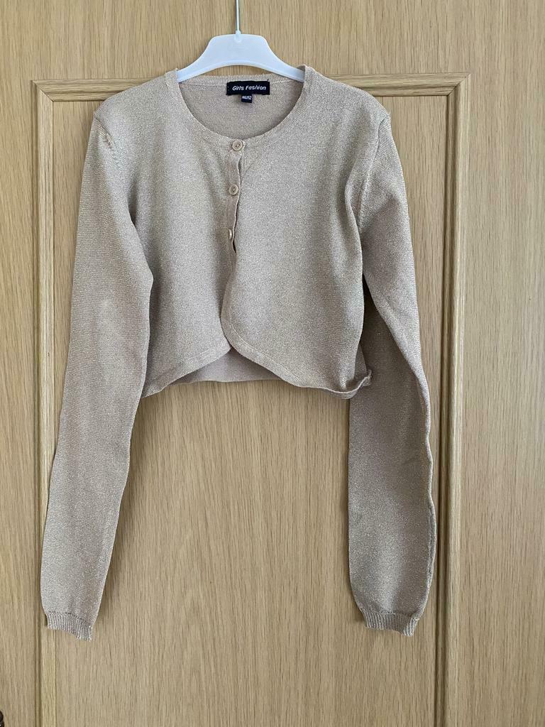 Cardigan/gil court couleur or avec fil d'or - taille 146/152, Enlèvement ou Envoi, Utilisé, Fille, Pull ou Veste
