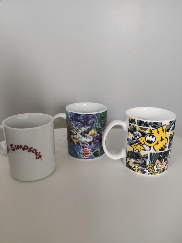 The Simpsons tas - bokugan tas - Batman tas- mok-drinkbeker., Ophalen of Verzenden, Zo goed als nieuw, Film