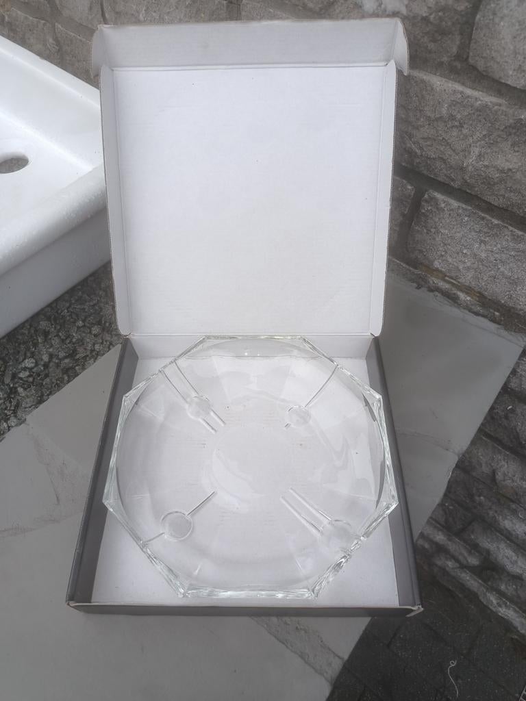 Magnifique bol à fruits en cristal dans sa boîte d'origine, Antiquités & Art, Enlèvement ou Envoi