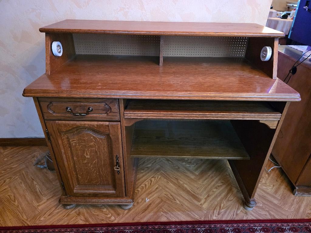 BUREAU, Ophalen, Gebruikt