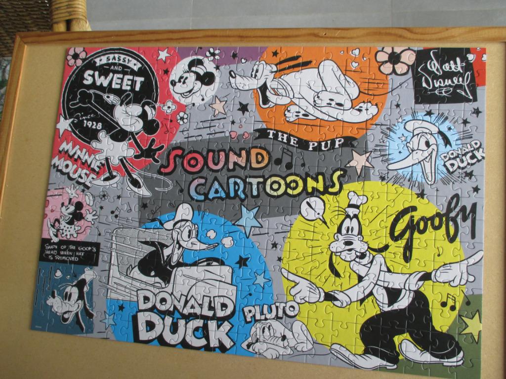 puzzel trefl disney 300, Enlèvement ou Envoi, Moins de 500 pièces, Comme neuf, Puzzle