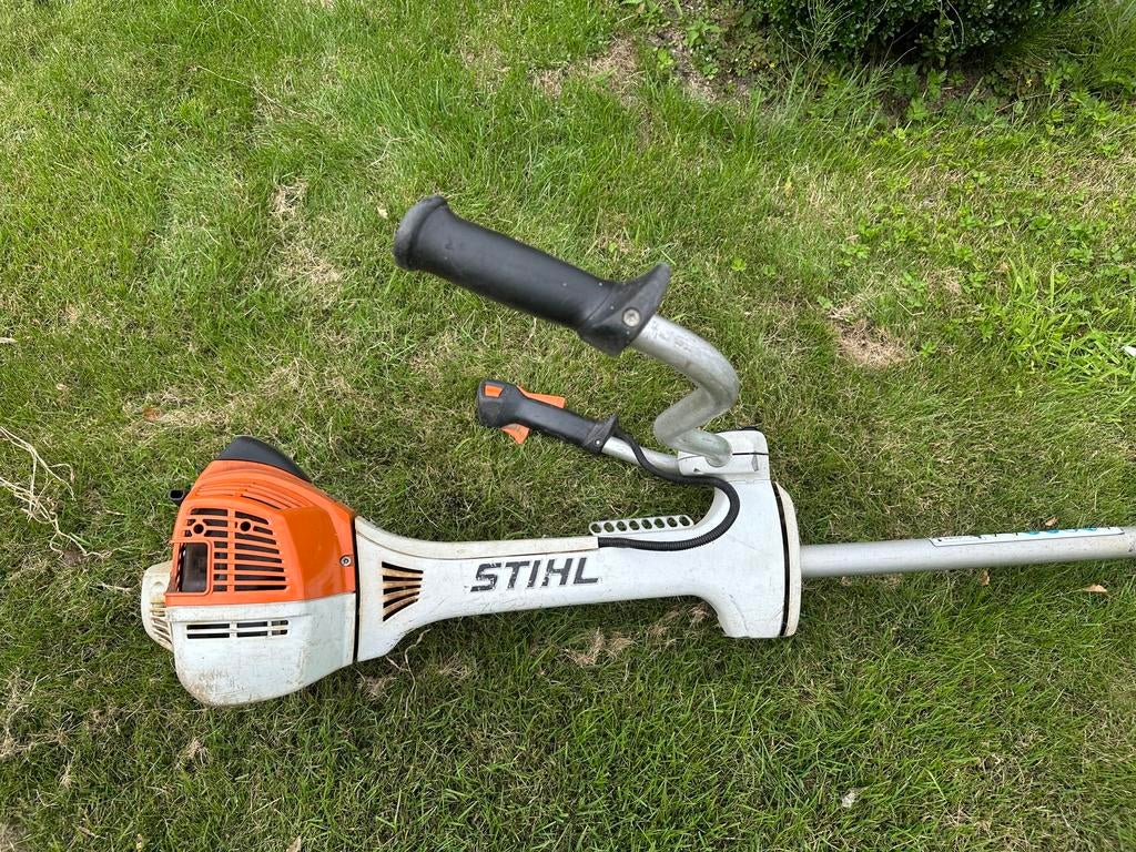 Stihl FS 560 C Bosmaaier met 38mm steel, Ophalen, Zo goed als nieuw, Benzine